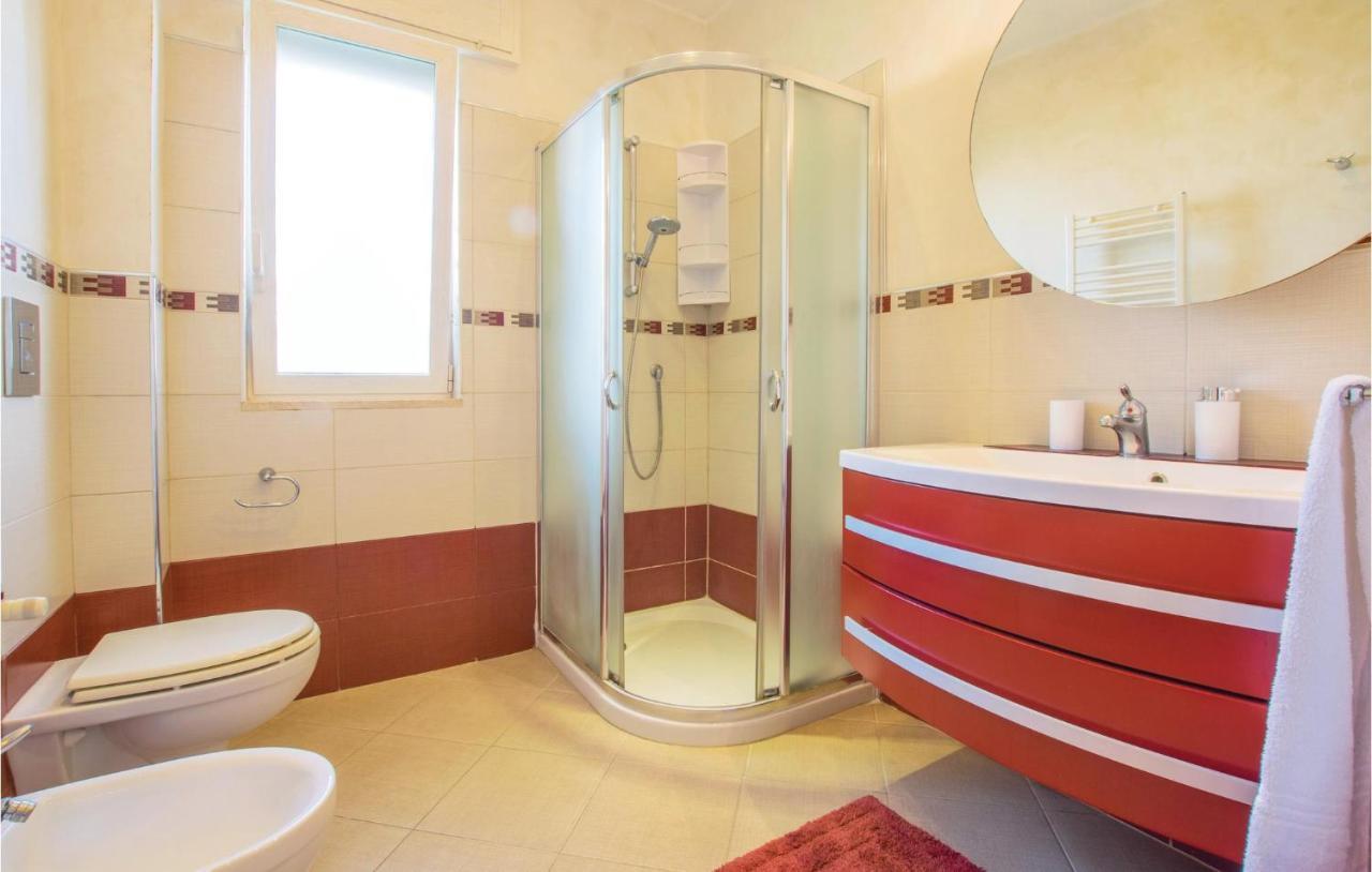 Awesome Apartment In Bari With Wifi Buitenkant foto