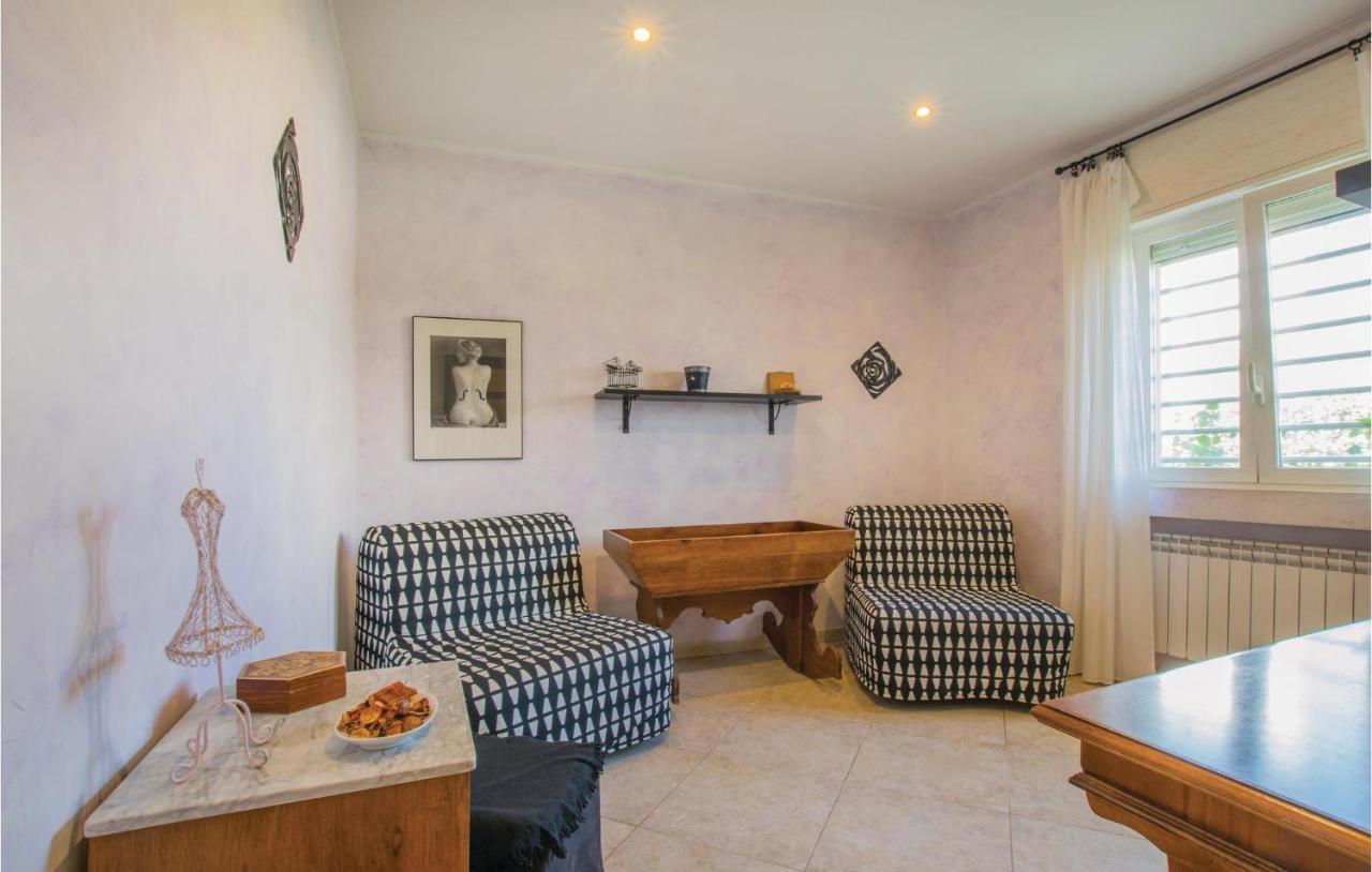 Awesome Apartment In Bari With Wifi Buitenkant foto