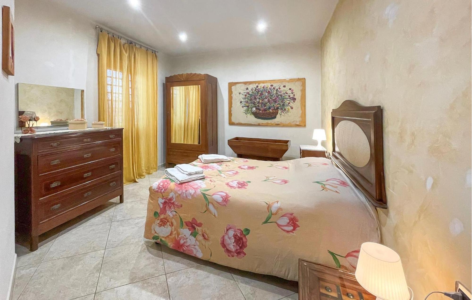 Awesome Apartment In Bari With Wifi Buitenkant foto